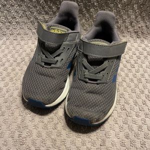 Adidas Toddler size 9 shoes